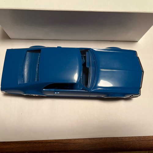 1969 Oldsmobile Toronado Plastic Promo Friction Model By Johan With Box 1/25 - Picture 3 of 14