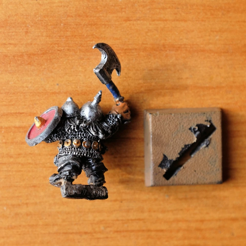 Drum and Drone Ulsen BC6 Chaos Dwarf Oldhammer Citadel Metal Warhammer Fantasy - Image 2 of 2