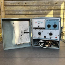 Vintage B&K Model 465 CRT Tube Tester w/ Adapters & Manuals - Tested Working!