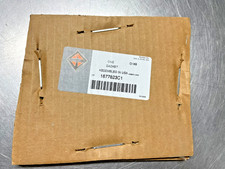 1877823C1  Genuine OEM  International  FORD   GASKET