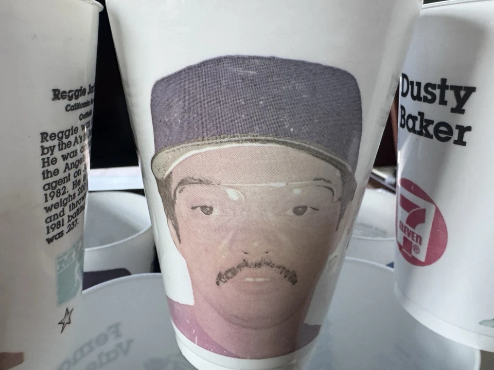 Reggie Jackson Steve Garvey George Brett Dusty Baker 1982 Slurpee Cup Lot (12) - Image 3 of 4