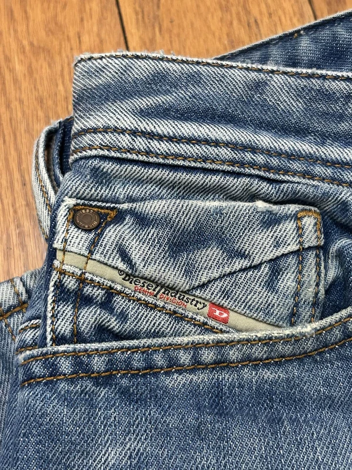 Jeans Diesel Zaghor Bootcut para hombre W33 L30 azul denim lavado 008AT Foto 2 de 4