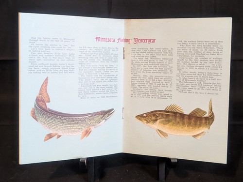 Vintage 1972 MN Minnesota Family FISHING GUIDE Art by LES KOUBA 31 pages 6"x4.5" - Picture 3 of 4