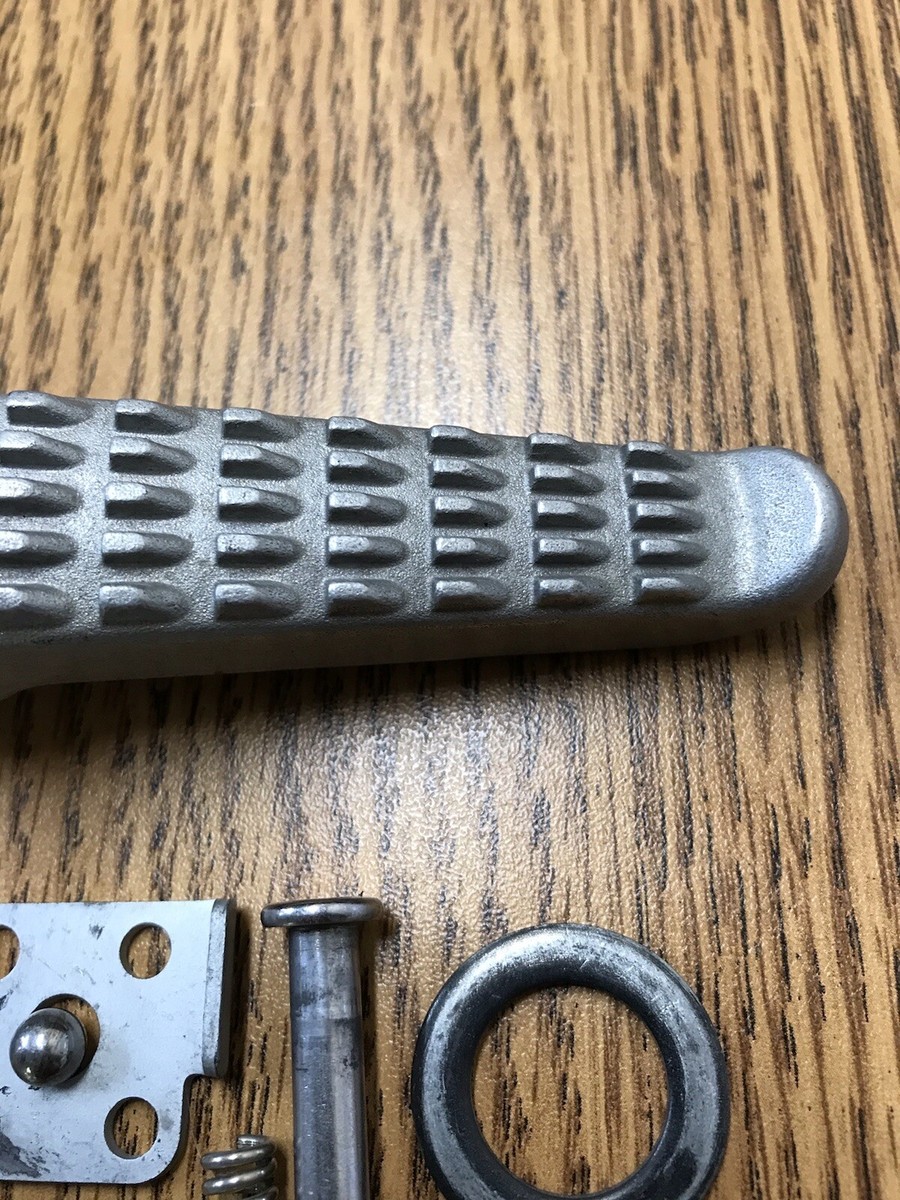 KAWASAKI NINJA 400 EX400 2018-2019 STEP REAR RIGHT FOOT PEG KAWASAKI NINJA 400 EX400 2018-2019 STEP REAR RIGHT FOOT PEG