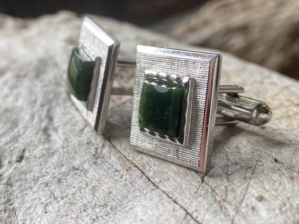 Gemelos de jade grabados con corte de diamante cuadrado vintage DANTE Foto 3 de 4