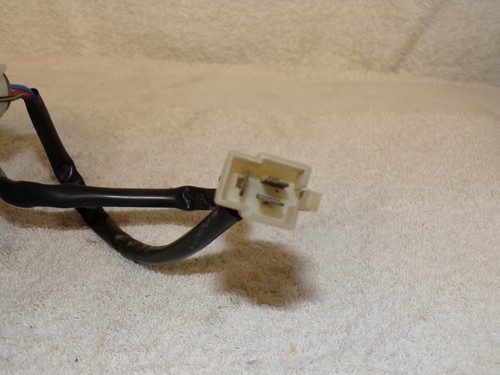 88-93 Kawasaki ZX600 Ninja Rear Taillight Socket Plug Light Assembly 23025-1166 - Picture 5 of 6