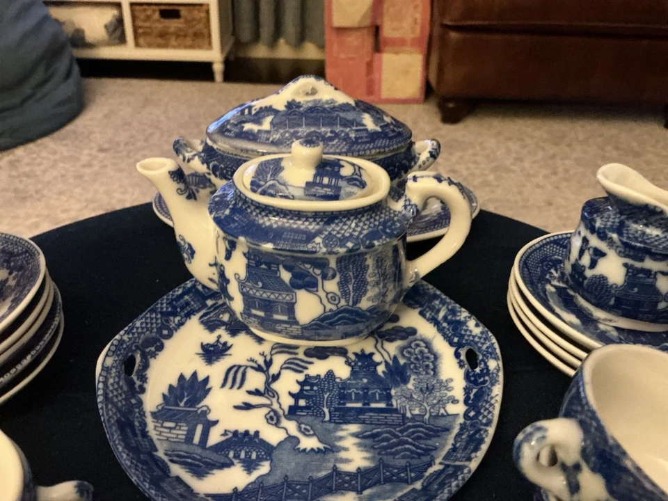 Детский чайный сервиз с узором ивы 27 штук сделано в Японии - Изображение 4 из 4