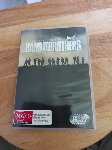 Band Of Brothers Dvd Tom Hanks 6 Disc Set Region 4 Vgc Free Post Like New