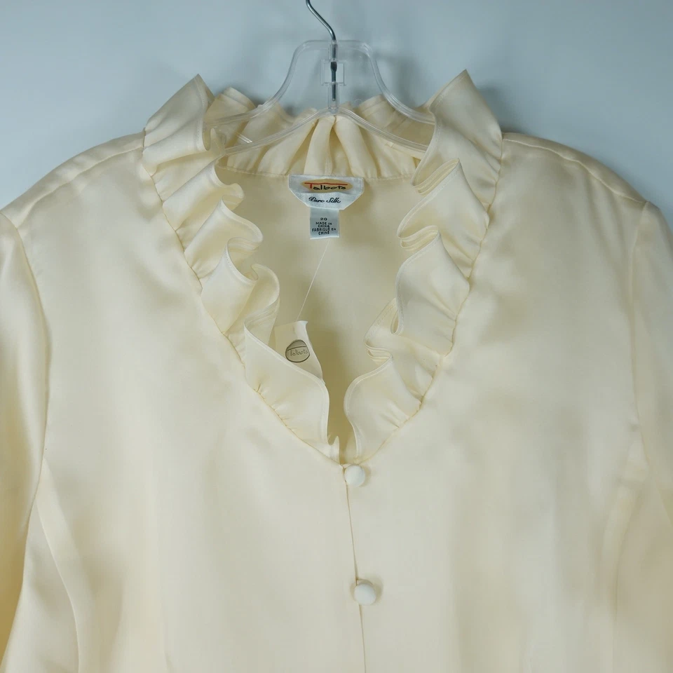 Blusa Talbots Top Para Mujer 20 Marfil Seda Botón Volantes Secretaria Eduardiana NUEVA Foto 3 de 4