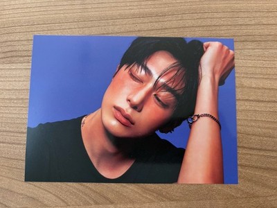 Shownu & Hyungwon Love Me Foto Hyungwon