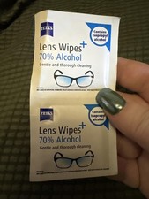 Gentle Lens Wipes with 70 Alcohol - 250 Count, Perfect for Glasses  Sunglasses