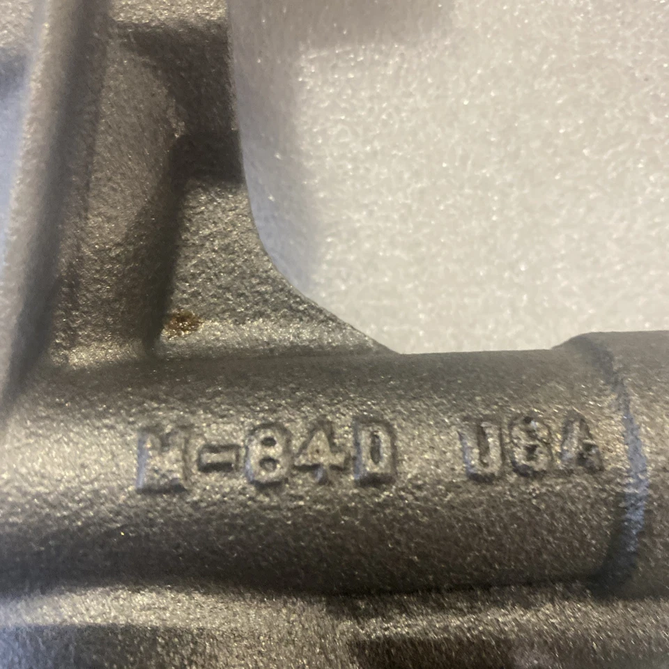 Bomba de aceite Melling M84D Foto 2 de 4