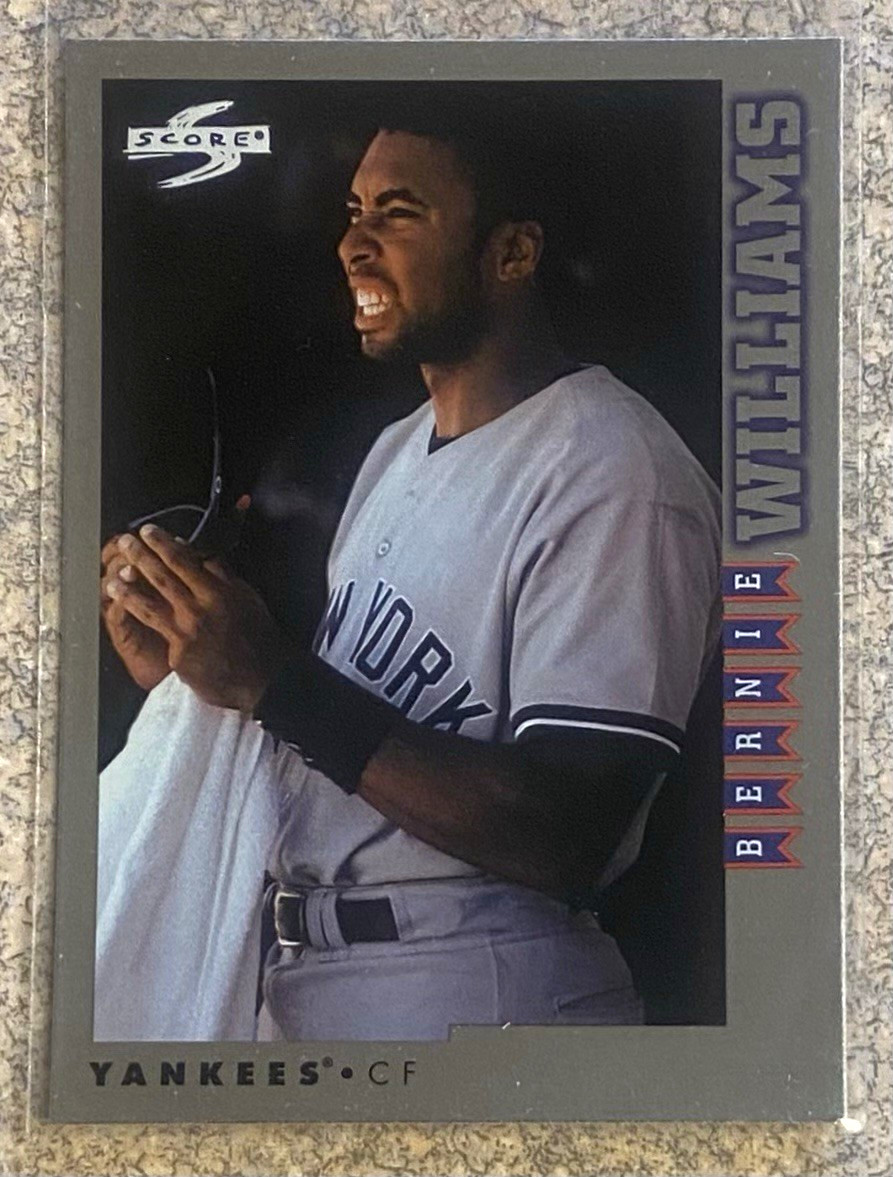 Pinnacle Score 1998 Rookie Traded  “Showcase Series” Bernie Williams #RTPP12 