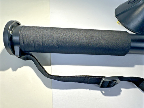 Opteka M900 71" 5-Section Ultra Heavy Duty Monopod (supports up to 30 lbs) - Picture 5 of 10