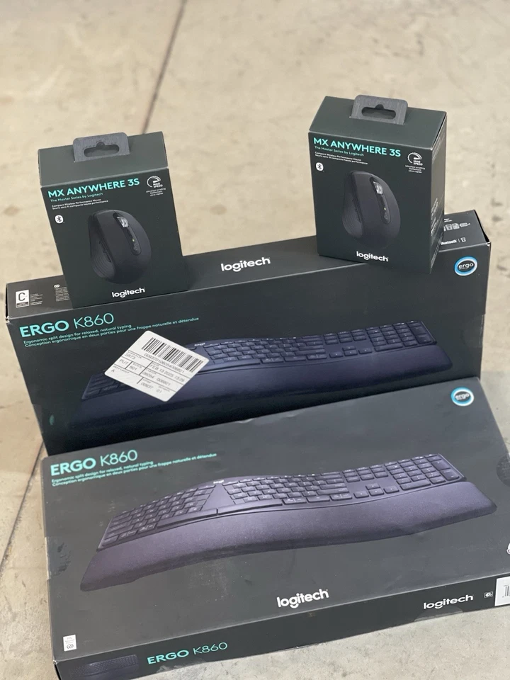 Logitech ERGO K860 Ergonomic Split Keyboard With 2 Mx3s Anywhere Mouses - Image 2 of 4