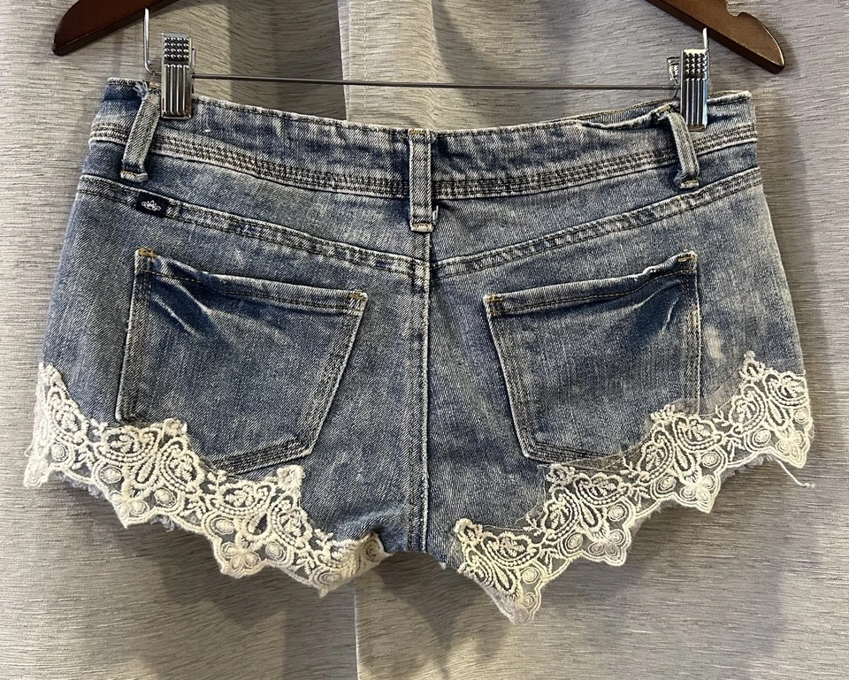 Mini shorts jeans feminino vintage quase famoso dos anos 90 tamanho 5 Y2K - Imagem 4 de 4