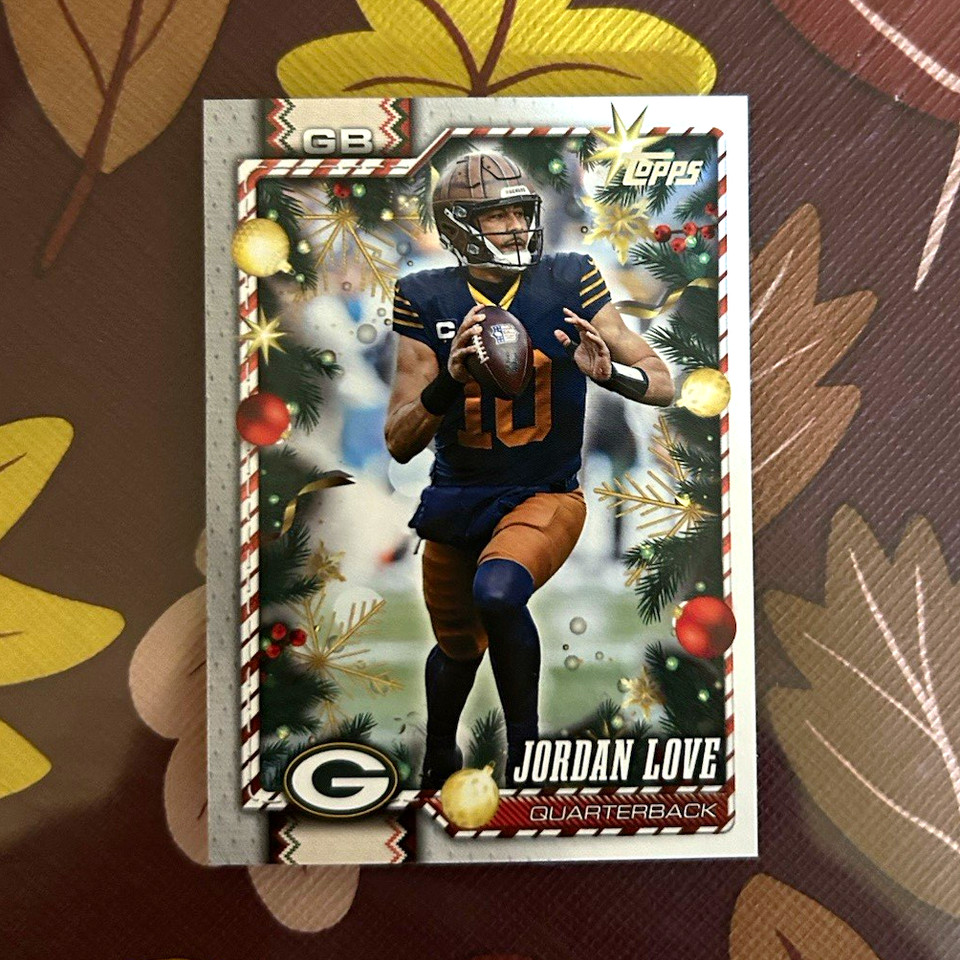 Topps Holiday 2026 Jordan Love Base Set Green Bay Packers NFL Card #38 ...