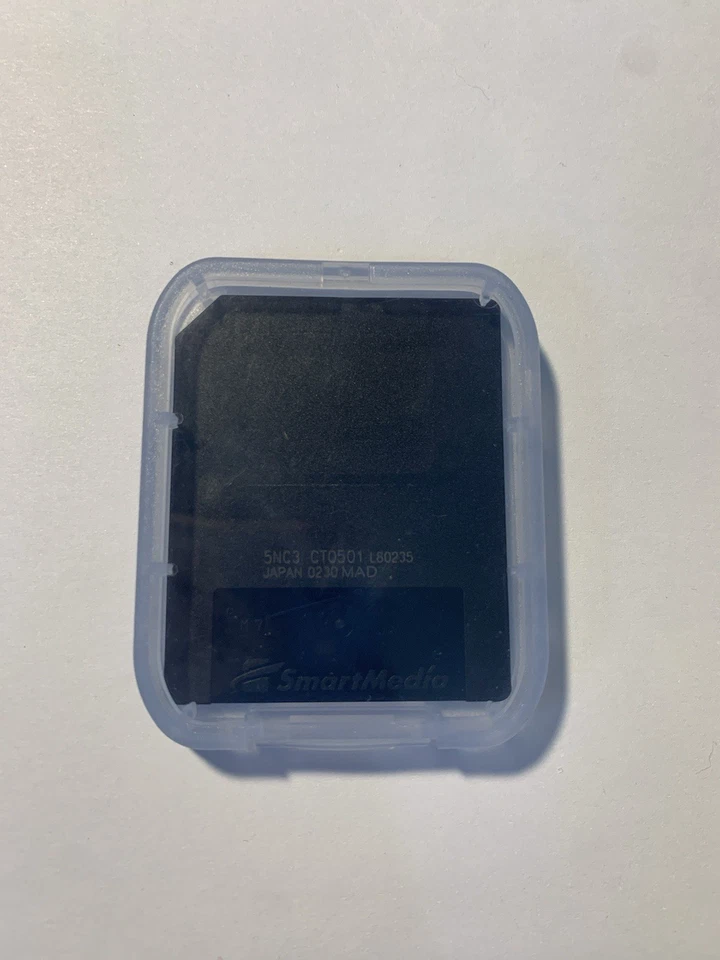 PNY Smart Media 32 MB Extended Data Storage Flash Memory Card, Black, UNTESTED - Image 2 of 4