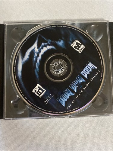 Collector's Edition DOOM The Ultimate DOOM Trilogy 2003 Windows PC Computer Game - Picture 6 of 10
