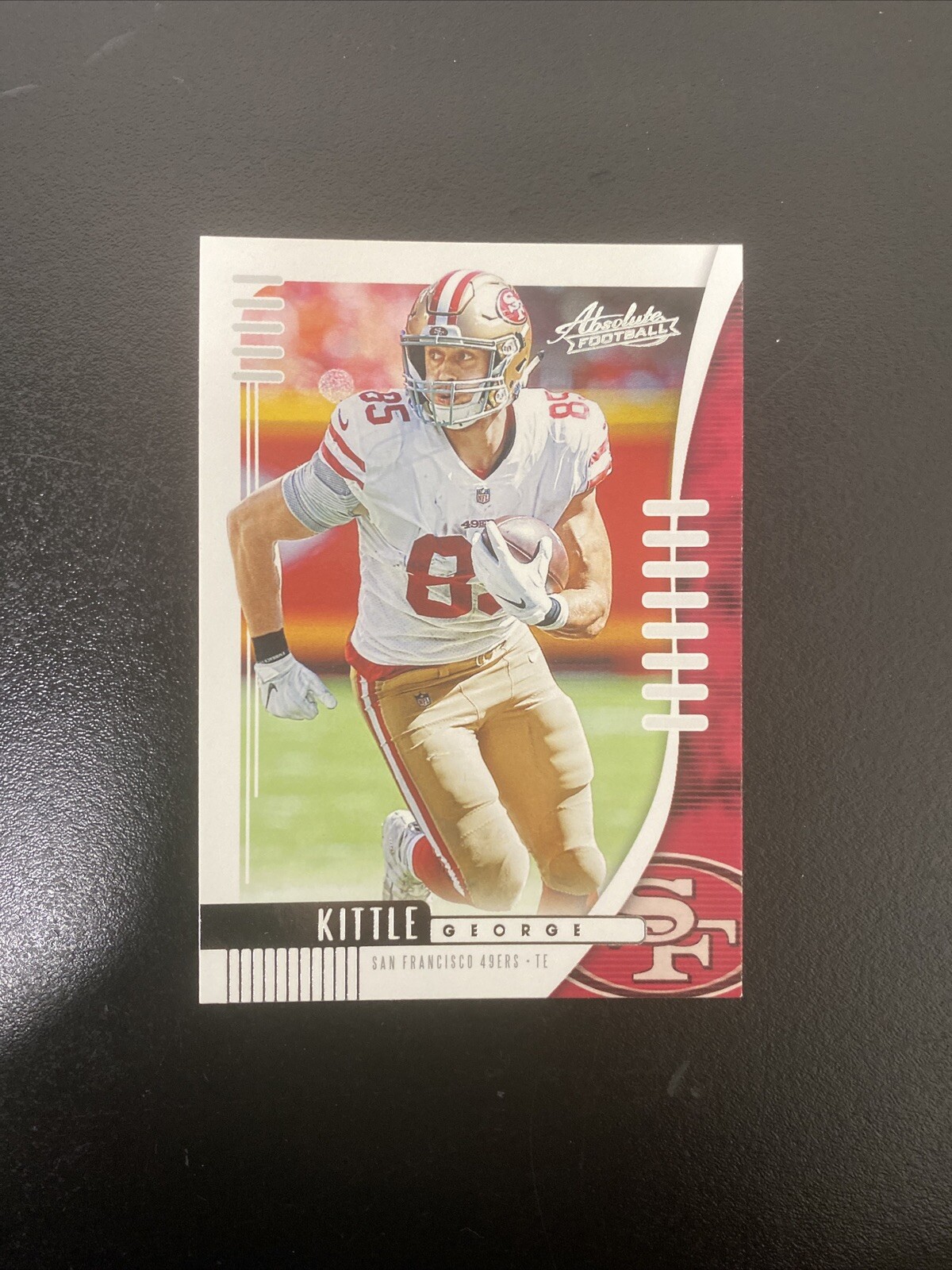 Carte Sportive Panini Mosaic Gold 2024 - George Kittle #/10 SSP - 49ers - édition Limitée