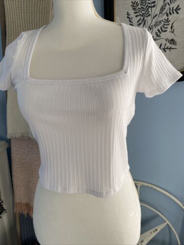 Bozzolo Crop Top Tee T-Shirt White Ribbed Short Sleeve Square Neck Large L NWT - Picture 4 of 8