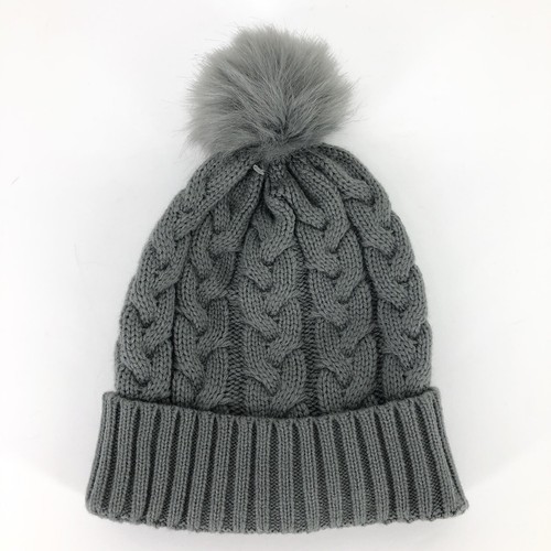 Toboggan Cable Sweater Knit Pom Pom 