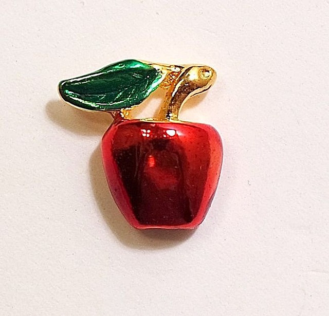 Small 3/8" RED DELICIOUS APPLE Lapel Pin Enamel Gold Tone eBay