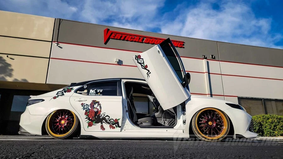 Toyota Camry 2018-2023 Parafuso em Portas Lambo Portas Verticais Inc FÁCIL INSTALAÇÃO - Imagem 2 de 3