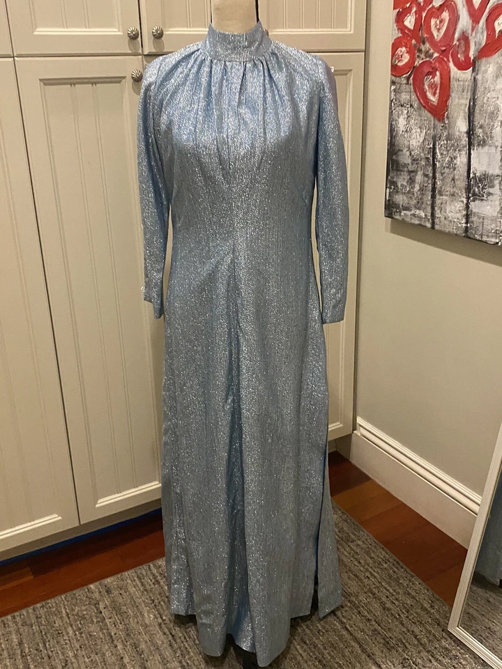Vestido de cóctel años 70 azul y plateado metálico manga dividida 3/4 - ¡Elsa congelada! Foto 2 de 4