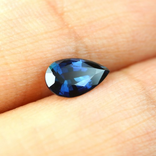 Certified Natural Blue Sapphire 0.69ct VVS Clarity Madagascar 7.16x4.36 mm Pear - Picture 3 of 3