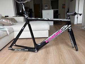 XL Team Look Crit 875 Madison RS