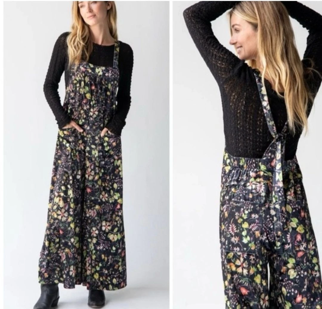 NEW Natural Life Floral Velvet Overalls Wide-Leg Jumpsuit Large Multicolor