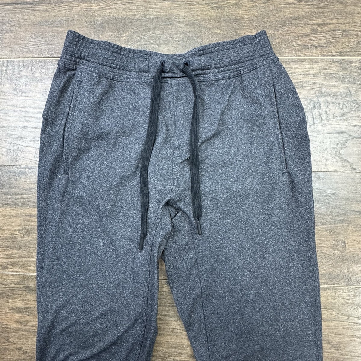 Lululemon Sweatpants Mens Small Gray Fleece Casual Athletic  Lululemon Men Gray Athletic Jogger Pants Size Small main image 0