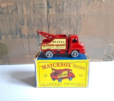 matchbox 13 ford thames wreck truck GPW & rare D box !