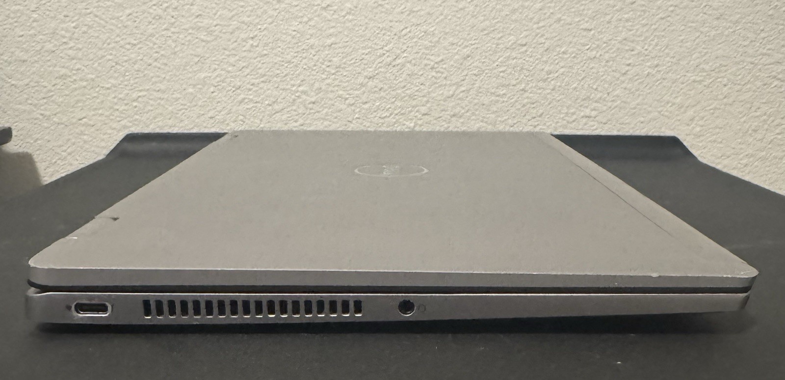 Dell Latitude 7420, 14.0-Inch Laptop, with Core i7-1185G7, 512GB nvme, Windows 11 Pro