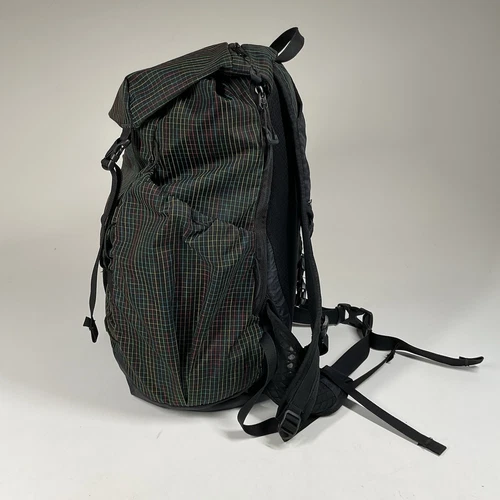 REI Co-op Flash 22 Hiking Backpack Black Multicolor Hydration Daypack