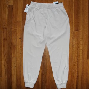 nike golf jogger