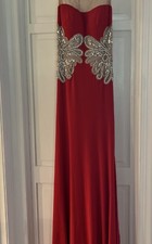 Sherri Hill Formal Dress Size 2-Red