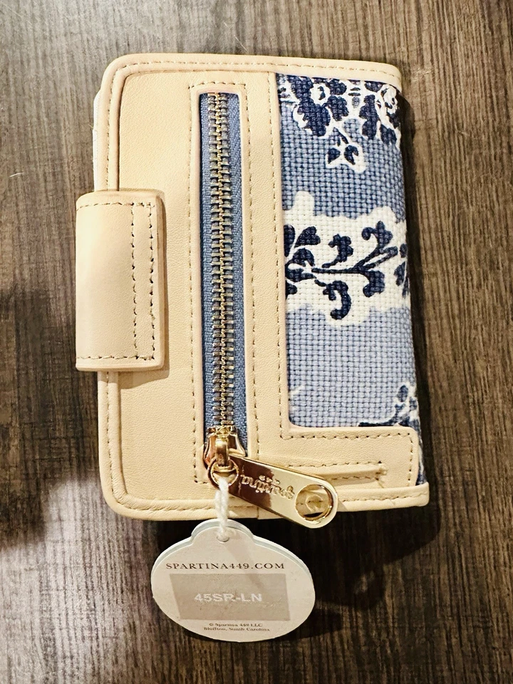 Spartina 449 Dafuskie Island SC Bifold Women’s Wallet, New W/ Tags - Image 2 of 4