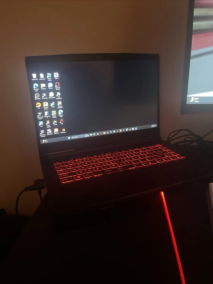 MSI GAMING LAPTOP GTX 1650 11TH GEN INTEL i5 11400H 16gGB RAM 1TB 144HZ DISPLAY - Image 3 of 3
