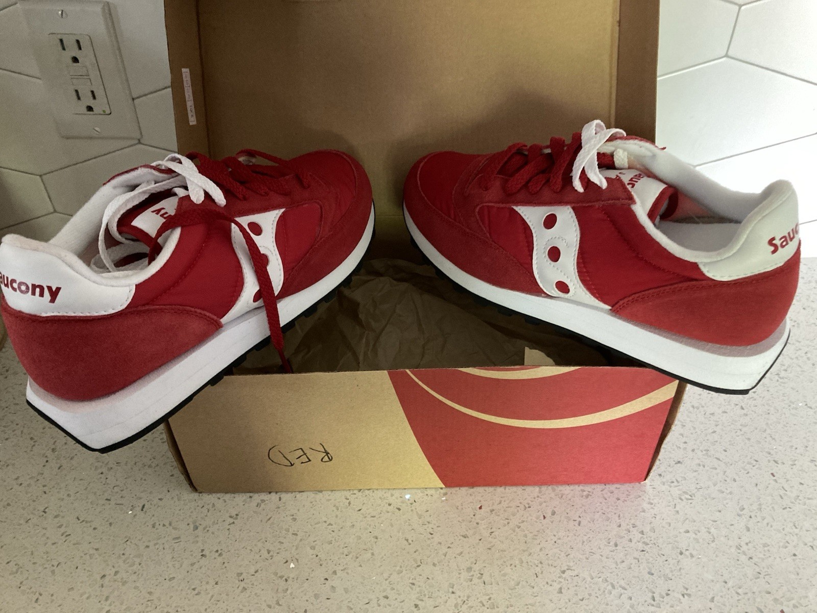 Size 9.5 Saucony Jazz Women's Athletic Shoes Sneaker Red White Lace Up 1044-151  thumbnail 10