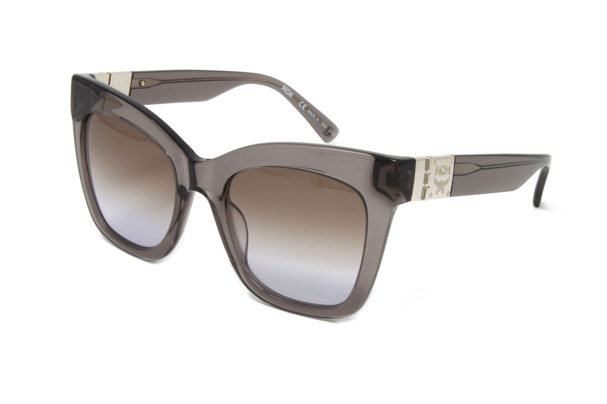 MCM Sunglasses Women display picture 2