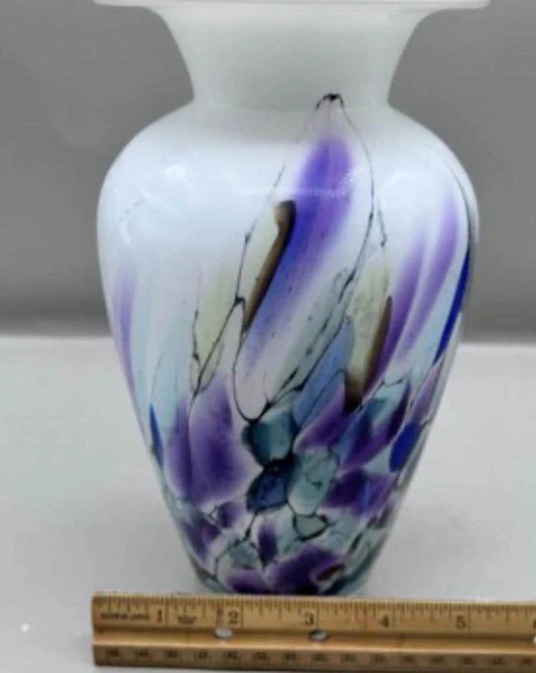 Jarrón italiano vintage de cristal de Murano blanco y púrpura Foto 2 de 4
