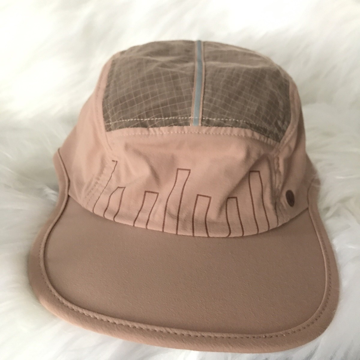 NEW RIPSTOP TRAIL LULULEMON TAN / PINK CLAY ADJUSTABLE CORD LIGHTWEIGHT HAT NWT NEW $48 Lululemon Drawcord Hiking Cap Womens S/M Pink/Clay  main image 3