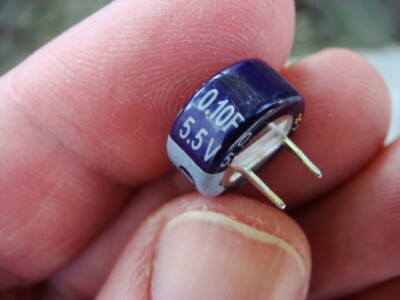 One LOT 200 pieces 0.10 FARAD / 5.5V Cornell Dubilier SUPER Capacitors - Unused