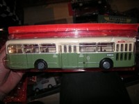 1:43 Ixo/Atlas Edition Bus Brossel BL55 Valenciennes France 1966 In Vp