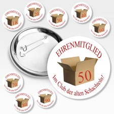 1 Button Anstecker 5,9cm Geschenk Geburtstag Geschenkidee Funny Alte Schachtel