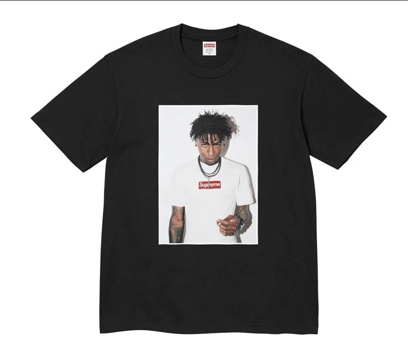 T shirt photo Supreme NBA Young Boy, taille XXL NOIR FW 23 semaine 1. EN MAIN.