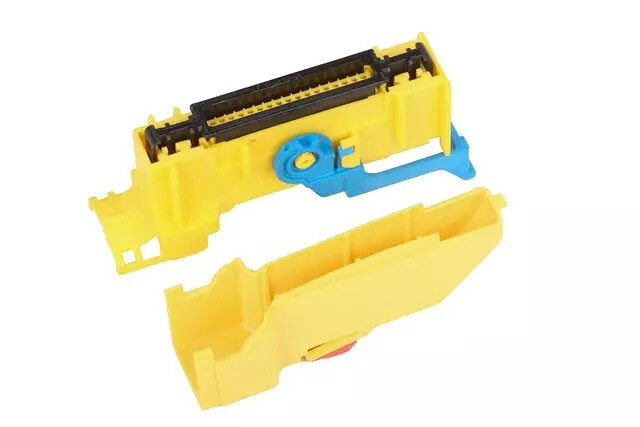 Genuine GM Wiring Harness Connector 19300573