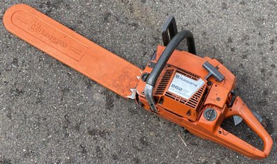 HUSQVARNA 262XP Chainsaw, with 18